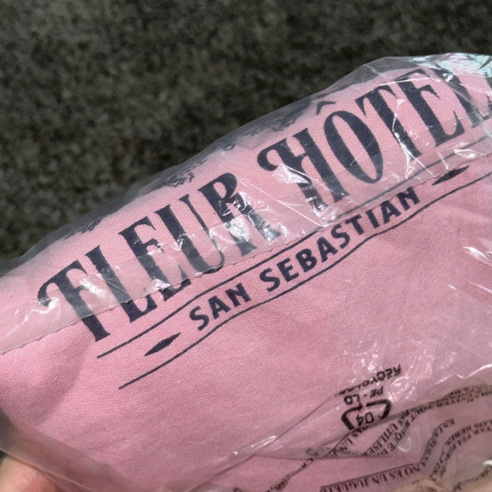 Pink Fleur Hotel San Sebastian T-Shirt